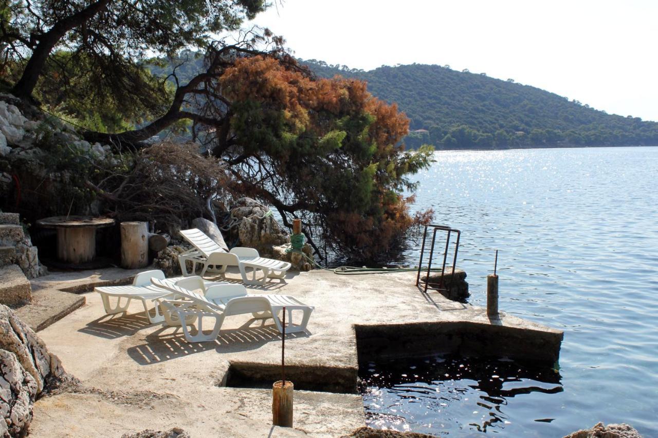 Apartments By The Sea Ubli, Lastovo - 8354 Uble Buitenkant foto